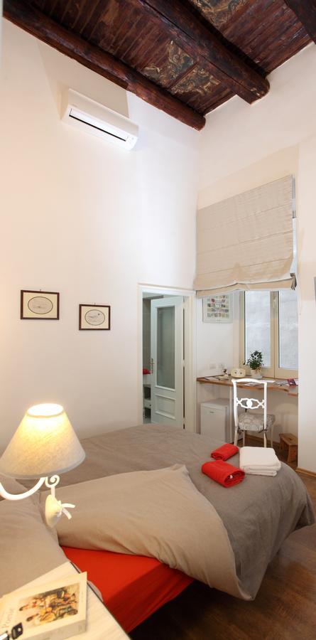 Napoli Pietrasanta Lt Bed & Breakfast Dış mekan fotoğraf