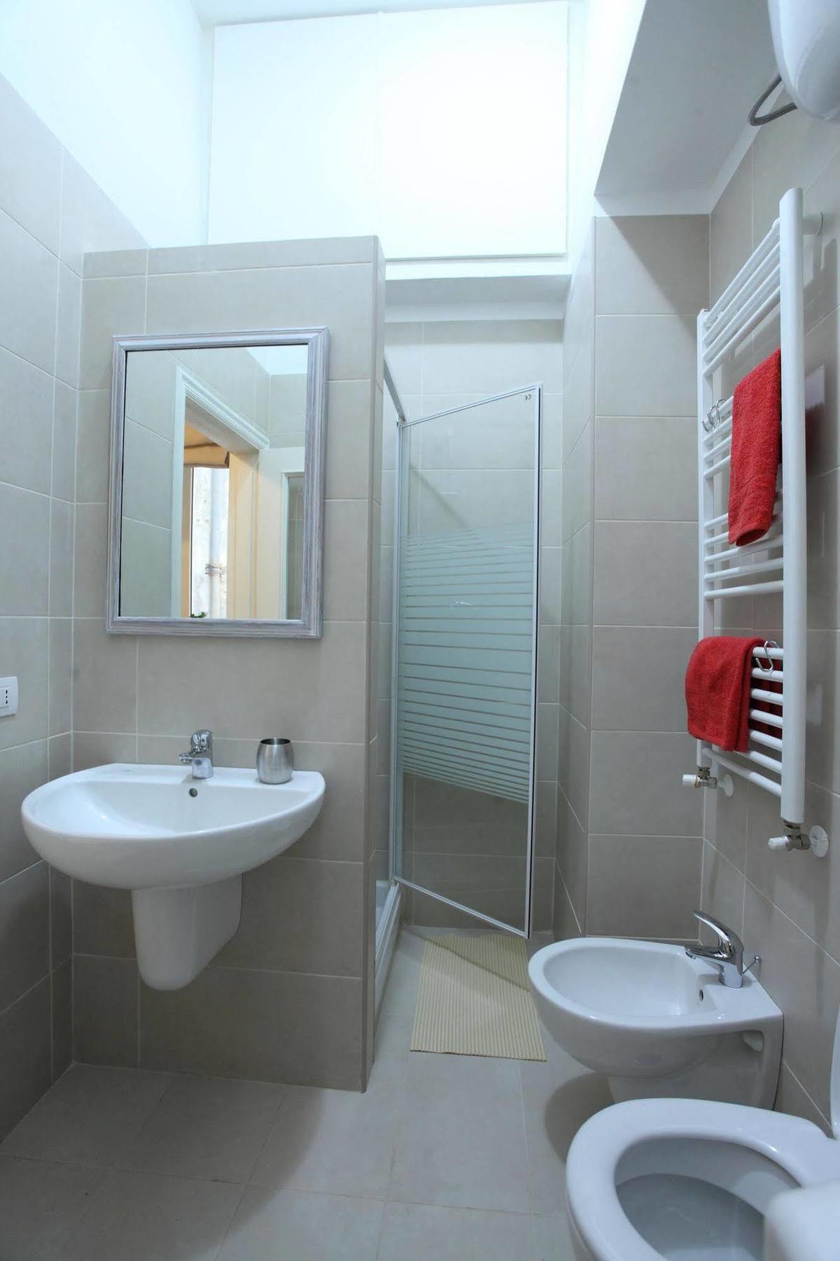 Napoli Pietrasanta Lt Bed & Breakfast Dış mekan fotoğraf